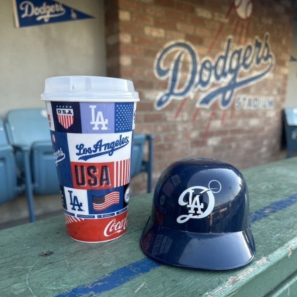 Los Angeles Dodgers Souvenir Cup and Mini Batting Helmet Ice Cream Bowl Set